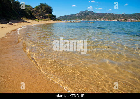 Una vista della Cala Ginepro spiaggia della Costa Smeralda, Sardegna, Italia Foto Stock