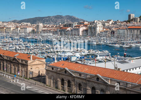 Vista del vecchio porto di Marsiglia Foto Stock
