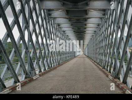 Puente internacional attraversando il Rio Minho, valenca, Portogallo Foto Stock