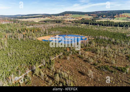 Vista aerea su chalupska moor in autunno, sumava, parco nazionale, Repubblica ceca. Foto Stock