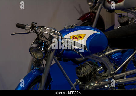 Padova, Italia. 28 ott 2017. una vista generale dell'antiquariato internazionale dell'auto e moto fair on Ottobre 28, 2017 a padova, Italia . credito: Alessandro mazzola/risveglio/alamy live news Foto Stock