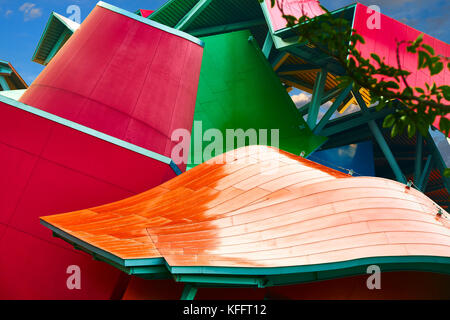 Museo della biodiversità da Frank O. Gehry, Calzada de Amador, Città di Panama, Repubblica di Panama, America Centrale Foto Stock