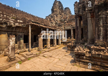 Un cortile interno al Banteay Kdei, Angkor Wat (), Cambogia Foto Stock