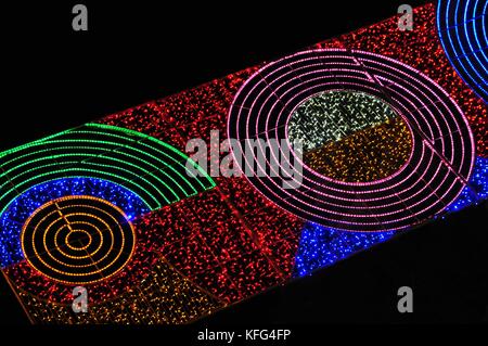 Abstract colorati di luci di Natale in Spagna Foto Stock