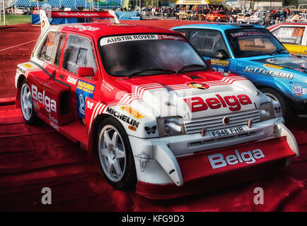 La REPUBBLICA DI SAN MARINO, SAN MARINO - OTT 21 : MG METRO 6R4 1988 vecchia macchina da corsa rally LA LEGGENDA 2017 la famosa SAN MARINO gara storica Foto Stock