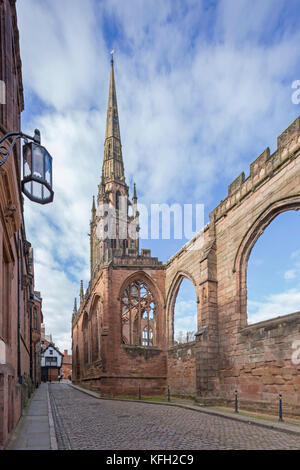 Le rovine di San Michele, la cattedrale di Coventry, England, Regno Unito Foto Stock