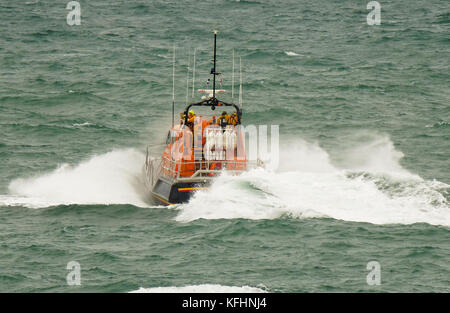 Newquay, Cornwall, Regno Unito. 29 ott 2017. Persona mancante Dom Sowa 17 anni dell'età, un enorme ricerca in corso. 29th, ottobre 2017. Credito: Robert Taylor/Alamy Live News Foto Stock