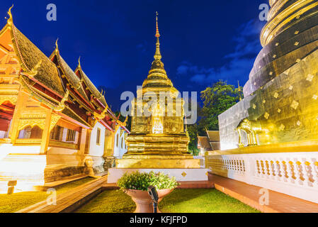 Wat Phra Sing tempio vista notturna Foto Stock