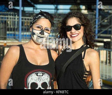 Los Angeles, California, USA. 28 ottobre, 2017. Le indie Stock Music Festival 2017 a pico rivera sports arena a pico rivera, la California il oc Foto Stock