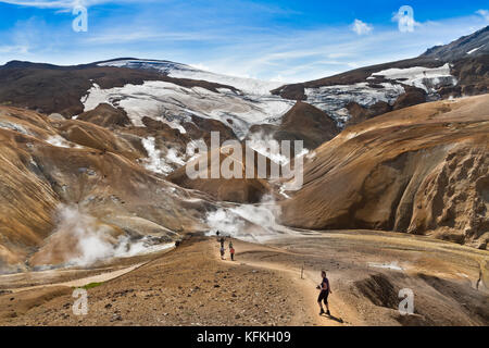 Kerlingarfjöll (1,477 m (4,846 ft)) è una catena montuosa in Islanda situato nelle Highlands di Islanda vicino la kjölur highland road. Foto Stock