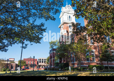 Gwinnett storico tribunale sulla piazza della città e in Lawrenceville, Georgia. (Usa) Foto Stock