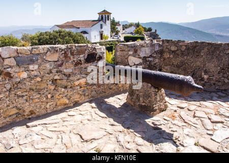 Il castello di Marvao, Marvão Museo municipale e Igreja de Sao Tiago Chiesa, Portogallo Foto Stock