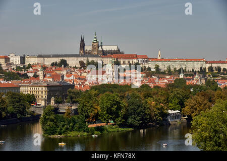 Il Castello di Praga e Mala Strana di Praga Cechia Foto Stock