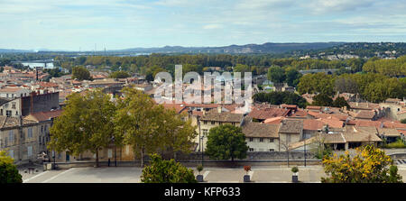 Ponte di Avignone, Town & Rhone river Panorama, Provenza Francia Foto Stock