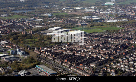 Vista aerea di Burslem, Stoke on Trent, guardando verso Vale Park home di Port vale fc, REGNO UNITO Foto Stock