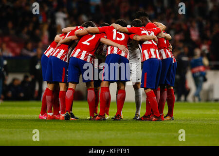 Team Group Liune-up UCL Champions League tra Atlético de Madrid vs Qarabag a Wanda Metropolitano stadium a Madrid, Spagna, 31 ottobre 2017 . Credito: Gtres Información más Comuniación on line, S.L./Alamy Live News Foto Stock