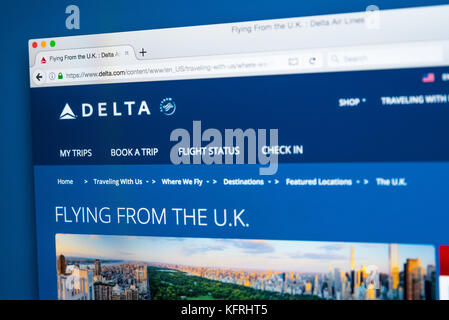 LONDON, Regno Unito - 21 OTTOBRE 2017: la homepage del sito ufficiale di Delta Airlines, principali americane di linea ad aria, il 21 ottobre 2017. Foto Stock