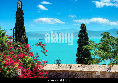 Bellissima la vista dal giardino di Carthage di Tunisi bay di Tunisi, Tunisia, Nord Africa Foto Stock