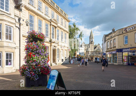 Fore Street, Trowbridge, Wiltshire, Inghilterra, Regno Unito Foto Stock