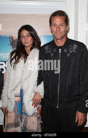 Santa Monica, Stati Uniti. 1st novembre 2017. Gli ospiti, presso la prima edizione del documentario Bunker77 di Los Angeles presso l'Aero Theatre di Santa Monica, California, il 1° novembre 2017. Credito: Faye Sadou/Media Punch/Alamy Live News Foto Stock