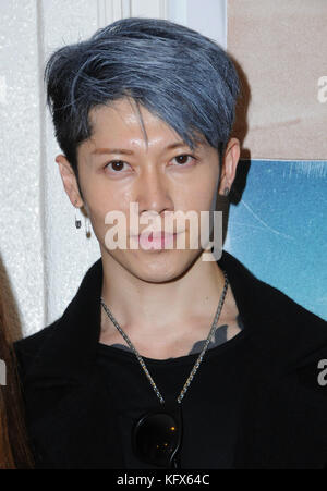 Santa Monica, California, Stati Uniti. 1 novembre 2017. Miyavi. 'Bunker77'' Los Angeles Premiere tenutasi all'Aero Theater di Santa Monica. Crediti: Birdie Thompson/AdMedia/ZUMA Wire/Alamy Live News Foto Stock