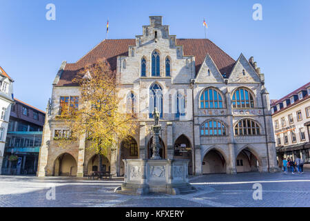 Municipio edificio presso la piazza del mercato di Hildesheim, Germania Foto Stock