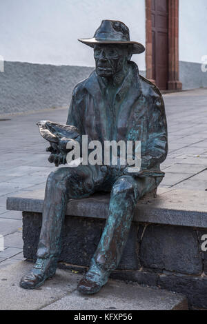 Statua di Don Miguel de Unamuno Puerto del Rosario Fuerteventura Isole Canarie Spagna Foto Stock