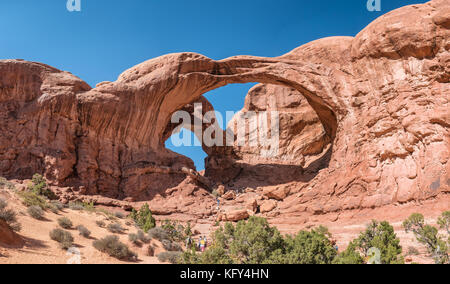 Il doppio arco in Arches National Monument, USA Utah Foto Stock