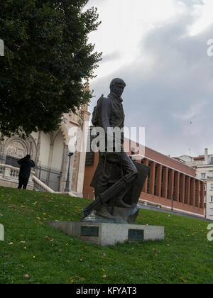 La scultura 'ONU pintor para el prado' nel museo El Prado. madrid spagna. Foto Stock