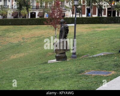 La scultura 'ONU pintor para el prado' nel museo El Prado. madrid spagna. Foto Stock