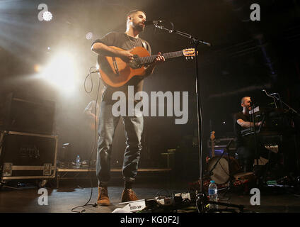 Nick Mulvey si esibisce dal vivo alla Liverpool O2 Academy con: Nick Mulvey dove: Liverpool, Regno Unito quando: 01 ottobre 2017 Credit: Sakura/WENN.com Foto Stock