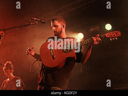 Nick Mulvey si esibisce dal vivo alla Liverpool O2 Academy con: Nick Mulvey dove: Liverpool, Regno Unito quando: 01 ottobre 2017 Credit: Sakura/WENN.com Foto Stock