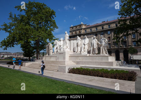 Kossuth monumento su Kossuth Lajos Square a Budapest, Ungheria Foto Stock