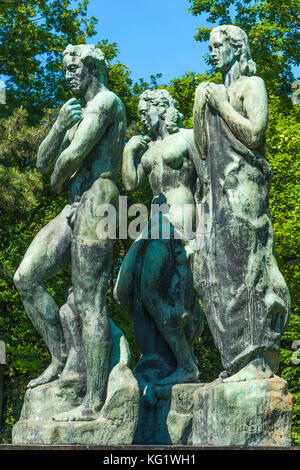 Frankfurt am Main, Hessen, Germania : 'Beethoven-Denkmal' in der fermata Taunusanlage / von Georg Kolbe, 1948 Foto Stock