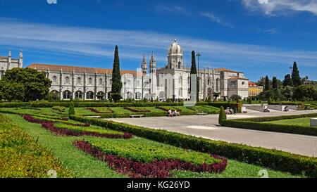 Mosteiro dos Jeronimos, Sito Patrimonio Mondiale dell'UNESCO, Belem, Lisbona, Portogallo, Europa Foto Stock