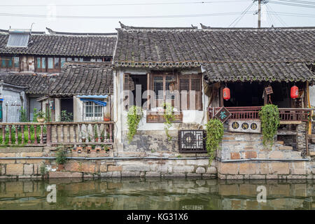 Ponti, Canali di zhujiajiao fengjing antica città d'acqua Foto Stock