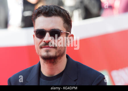Roma, Italia. 5 Novembre, 2017. Roma, Italia. 04 Nov, 2017. Orlando Bloom frequentando il tappeto rosso durante il XII Roma Film Fest Credito: Silvia Gerbino/Alamy Live News Credito: Silvia Gerbino/Alamy Live News Foto Stock
