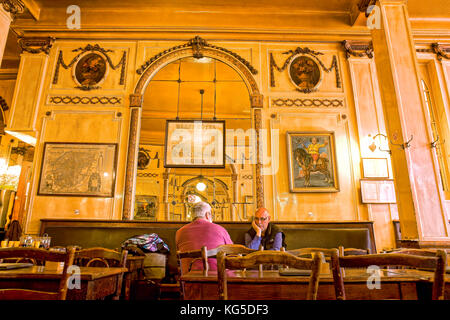 Cafe a la mort subite a Bruxelles Foto Stock