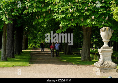 Parco di Wasserschloss Nordkirchen (moated il castello), Münsterland, Renania settentrionale-Vestfalia, Germania Foto Stock