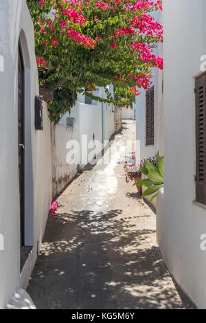 Villaggio nei pressi di stromboli a messina distretto, Sicilia, Italia, Europa. Foto Stock