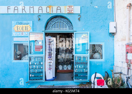 Villaggio nei pressi di stromboli a messina distretto, Sicilia, Italia, Europa. Foto Stock