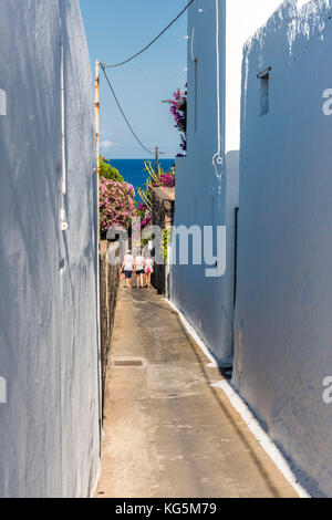 Villaggio nei pressi di stromboli a messina distretto, Sicilia, Italia, Europa. Foto Stock