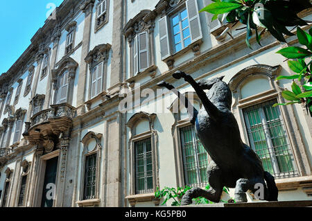 Palazzo Cusani edificio storico nel quartiere Brera, Milano, via Brera 13, Italia Foto Stock