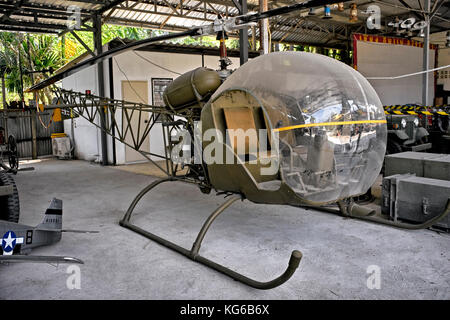 Vintage elicottero militare, STATI UNITI D'AMERICA, Mobile Army Surgical Hospital (MASH), la guerra di Corea, Sioux OH-13 Foto Stock