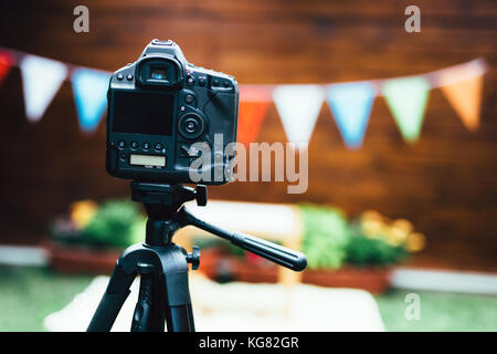 Immagine della fotocamera digitale posto sul cavalletto Foto Stock