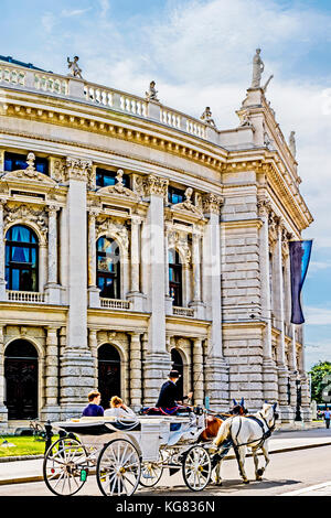 Vienna (Austria), Burgtheater i. e. il teatro nazionale; Wien, Burgtheater Foto Stock