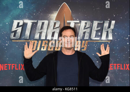 Jason Isaacs è stato raffigurato a Star Trek: Discovery fan screening, alla Milbank Tower di Londra. PREMERE ASSOCIAZIONE foto. Data immagine: Domenica 5 novembre 2017. Il credito fotografico dovrebbe essere: Matt Crossick/PA Wire. Foto Stock