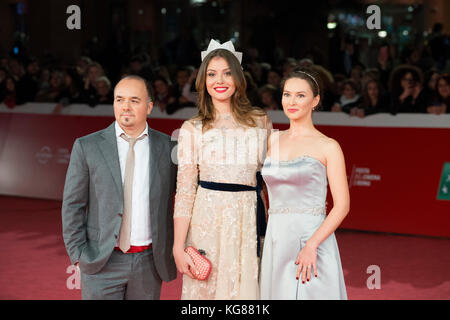 Roma, Italia. 5 Novembre, 2017. Roma, Italia. 04 Nov, 2017. Miss Italia 2017, Alice Rachele Arlanch, frequentando il tappeto rosso durante il XII Roma Film Fest Credito: Silvia Gerbino/Alamy Live News Credito: Silvia Gerbino/Alamy Live News Foto Stock