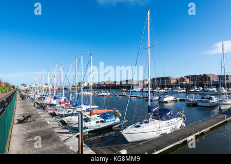 Barche ormeggiate nel porticciolo turistico di Fleetwood, nel Lancashire Foto Stock