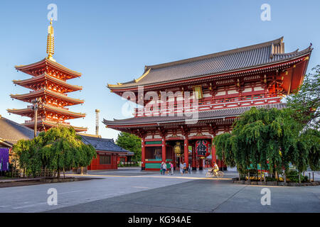 Kaminarimon di Sensoji di Asakusa, Tokyo, Giappone Foto Stock